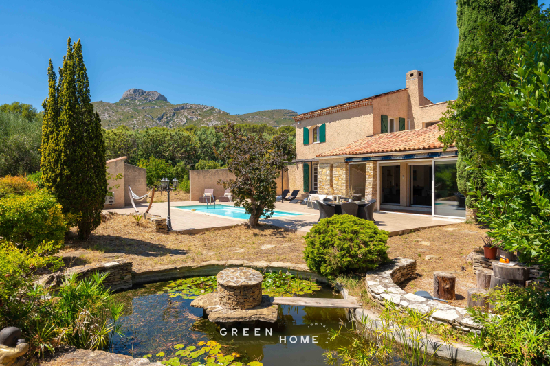 Achat Aubagne - Maison - 7 pièces