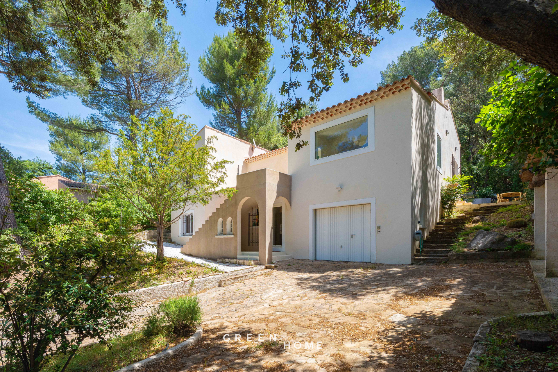 Achat Aubagne - Vendu